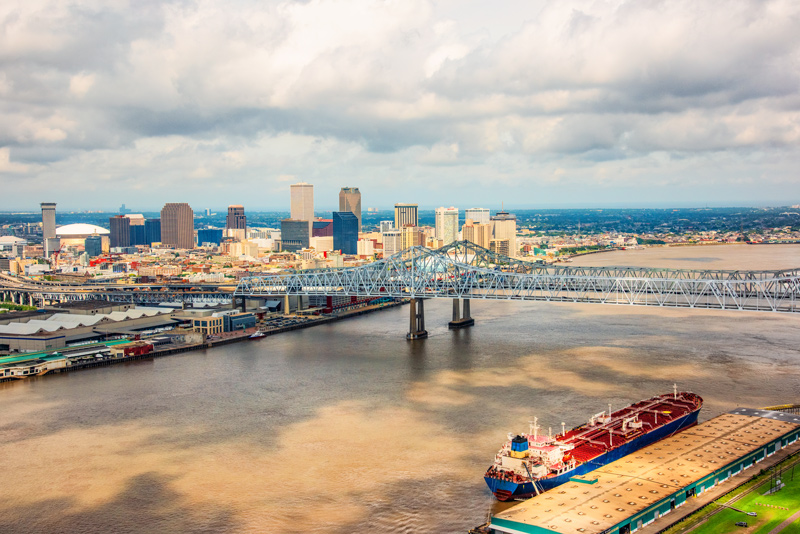Aerial view of Downtown New Orleans, focusing on the water