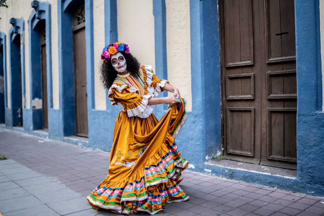 Hispanic Chamber Hosts Día de los Muertos Festival