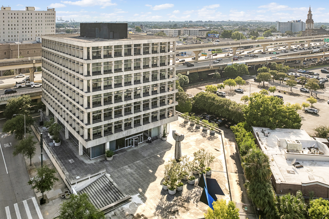 Adam Biztalks Instagram Copy