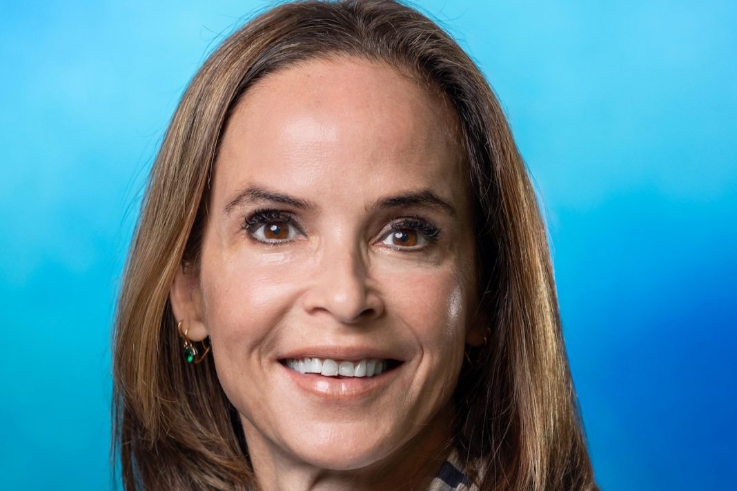 Tittsworth has more than 25 years of experience in women's healthcare, having been a women’s health nurse practitioner for over 10 years in both private practice and hospital settings.
