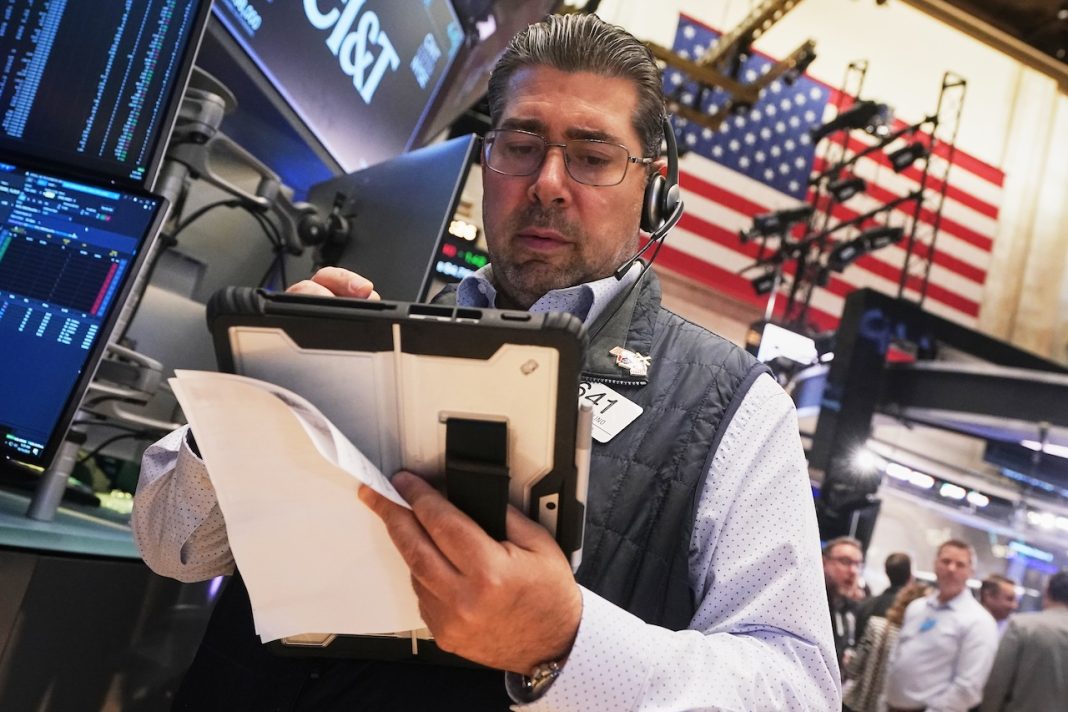 Wall Street Follows Global Markets Higher