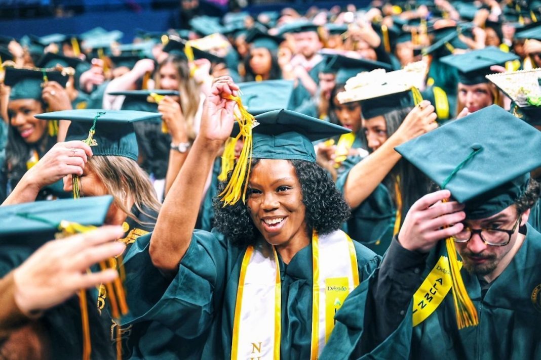 Delgado Confers 1,292 Degrees During Fall 2025