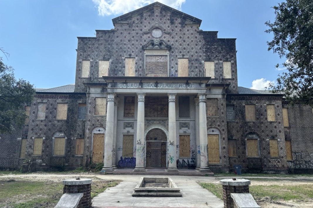 HRIC Closes Financing for Touro Shakspeare Redevelopment