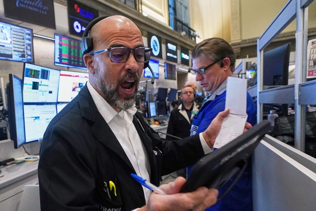 Tumbling Crypto Stocks Threaten Wall Street 5-day Streak