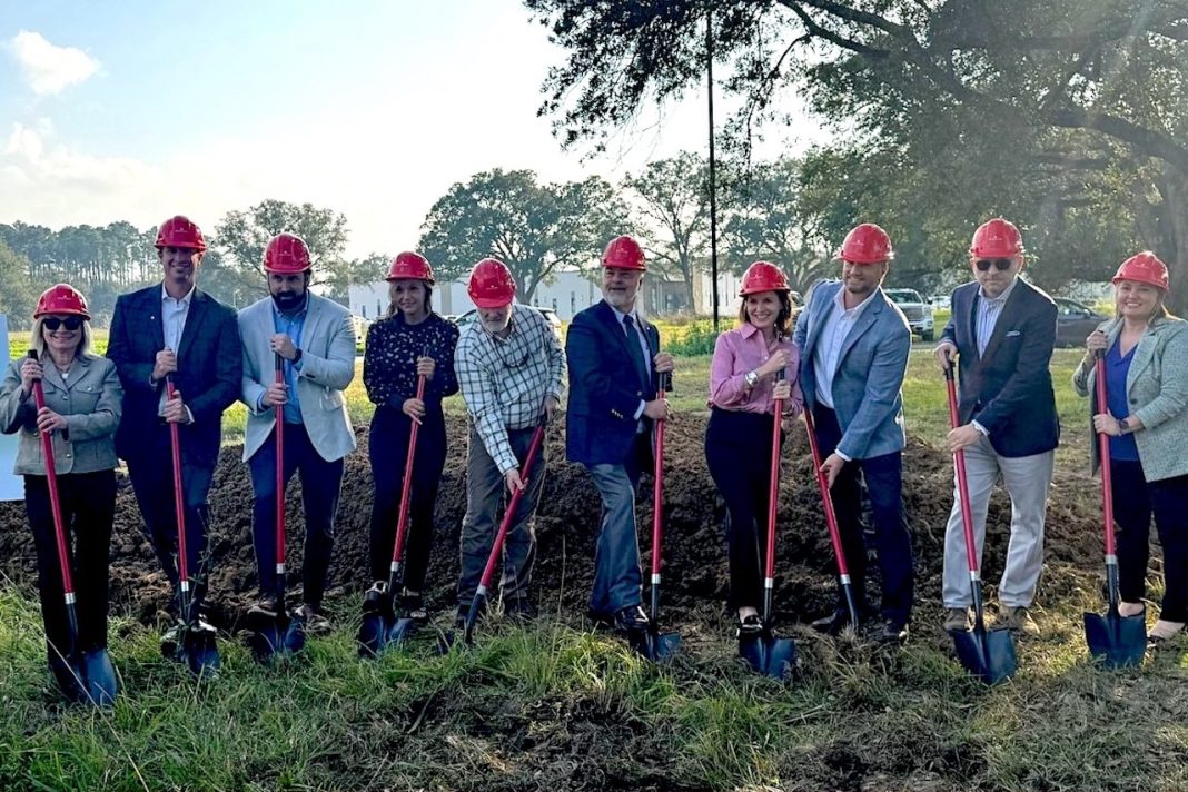 Red River Bank Breaks Ground on New Banking Center