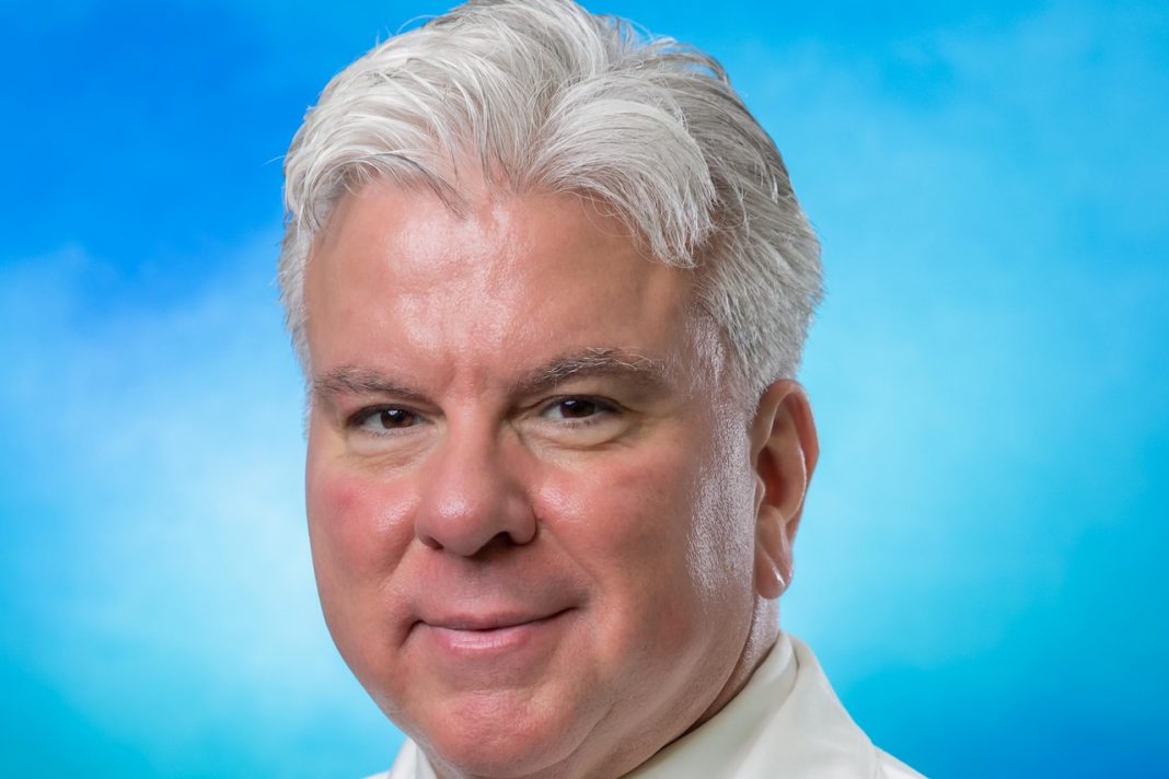 Sean Hendricks - North Oaks Hammond Names 1st Full-Time Retina Specialist