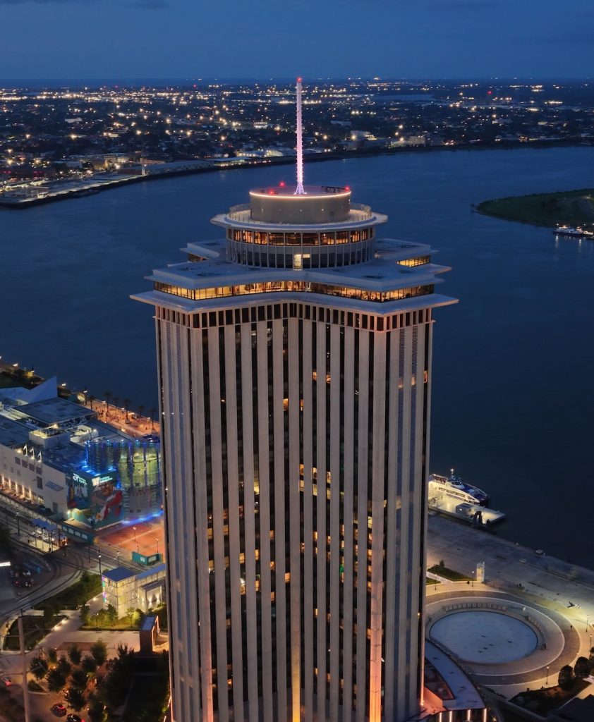 Four Seasons Unveils 25 Reserve Residences. Photo credit Dawn McKenna Group Coldwell Banker Realty.