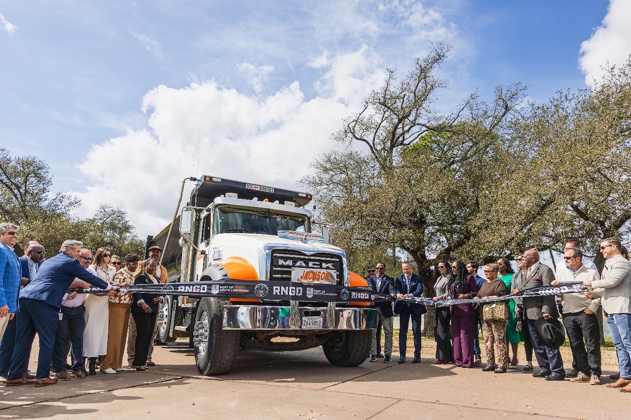 PortSL Celebrates New Globalplex Dock Access Bridge - Biz New Orleans