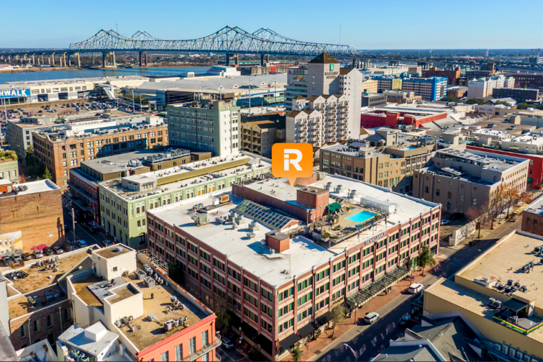 Auction Sale Planned for 2 Renaissance Hotels