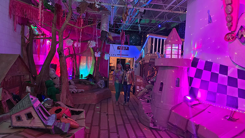 Hoot’n’Holler Inn