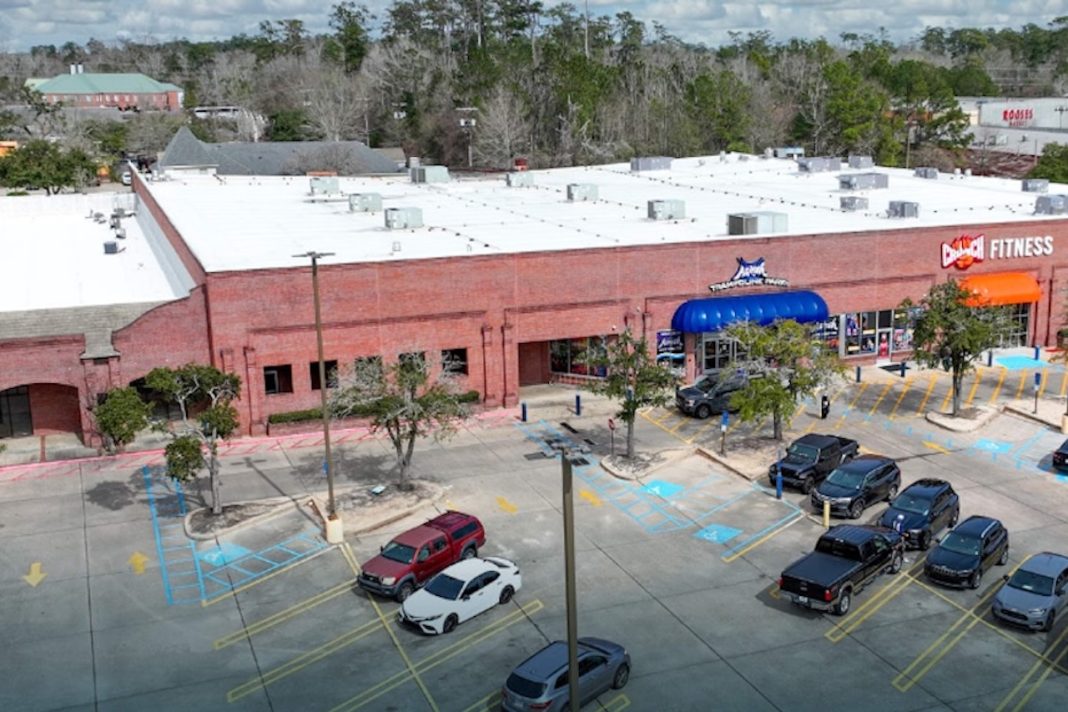 Mandeville Marketplace Sells for $8.09M