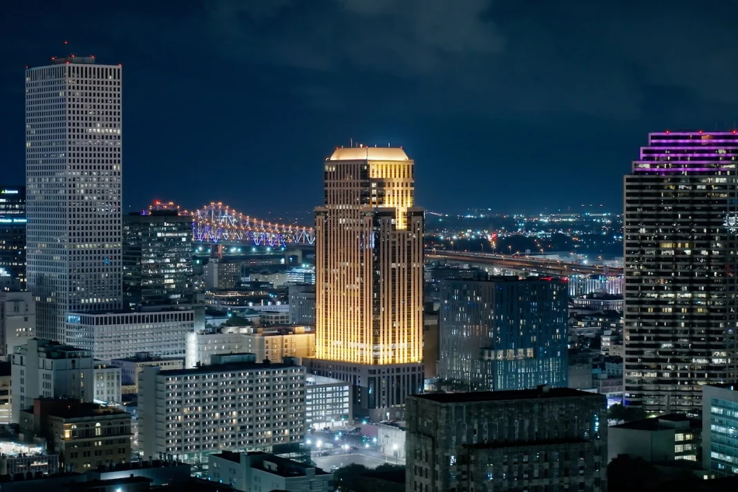 Bond Commission Approves Omni Headquarters Hotel Financing