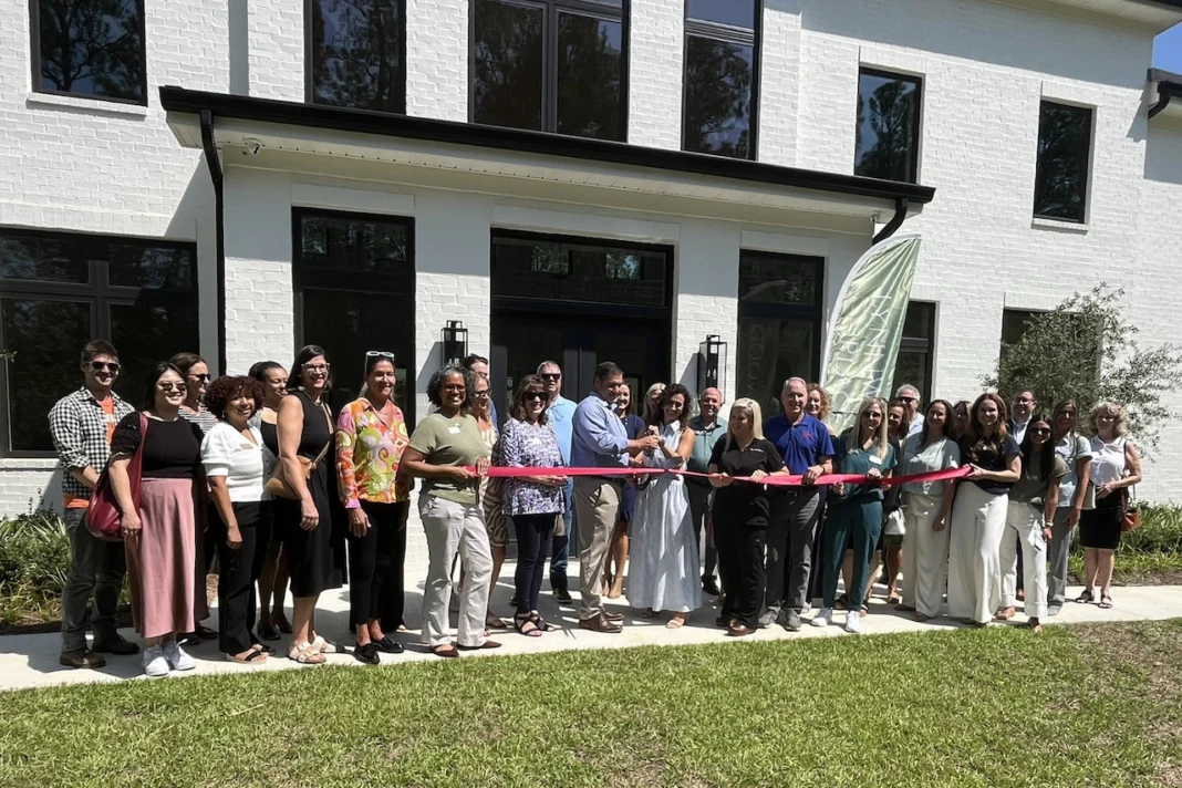 Lynnwood Place Opens Assisted Living Home in Mandeville